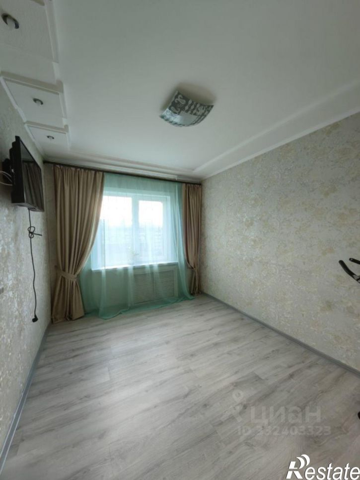2-комн квартира микрорайон Университетский, 83