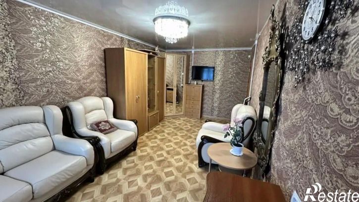 2-комн квартира микрорайон Юбилейный, 48