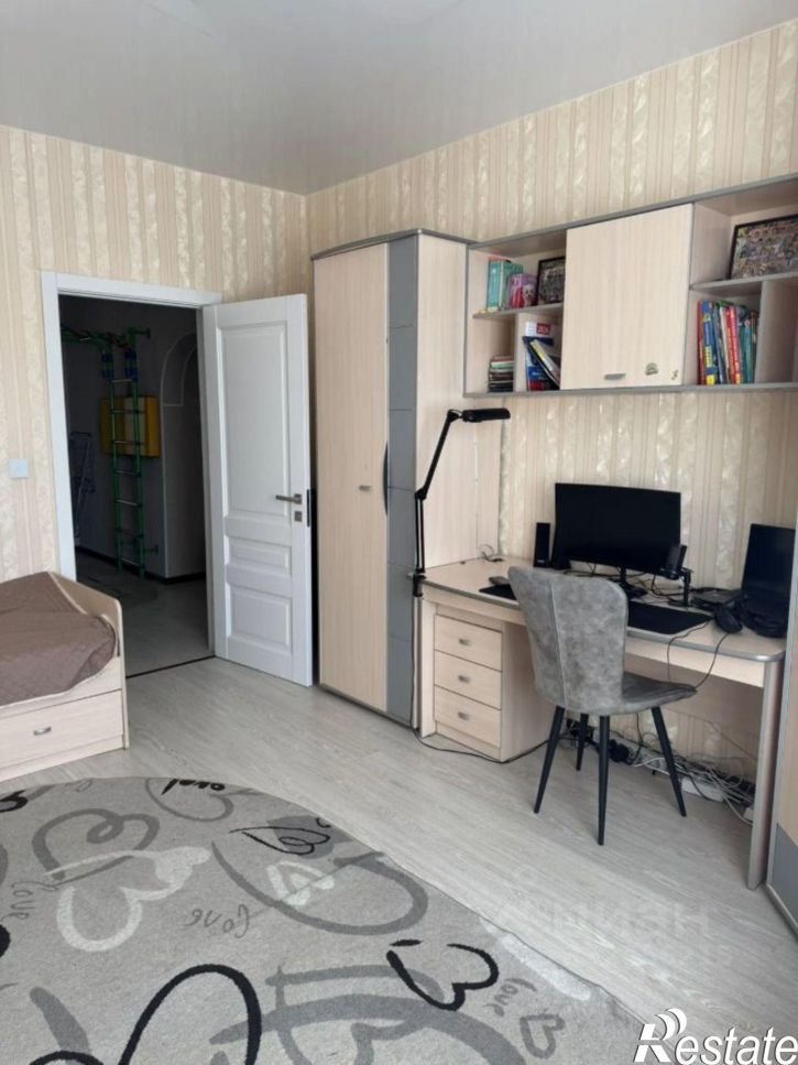 3-комн квартира микрорайон Юбилейный, 122