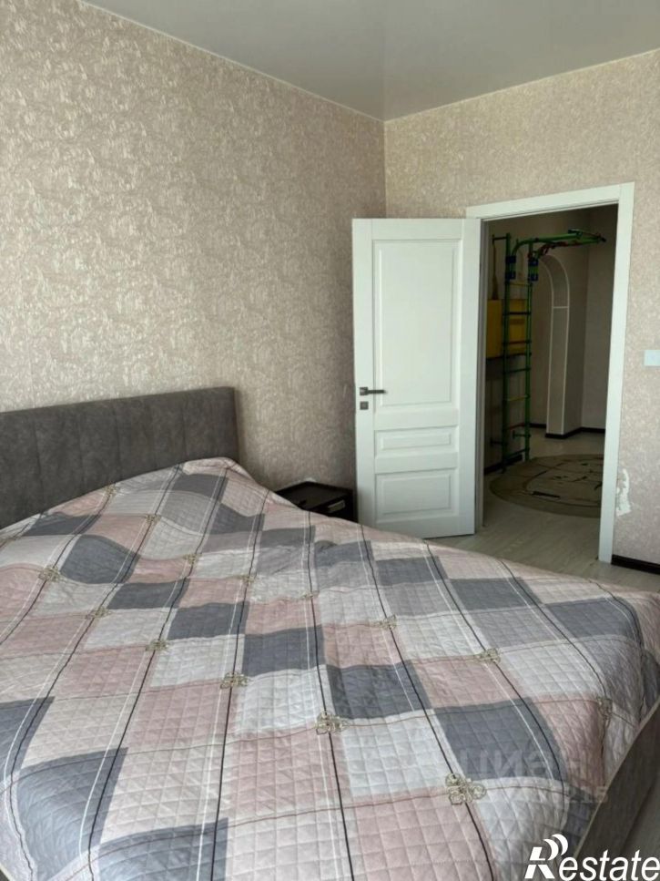 3-комн квартира микрорайон Юбилейный, 122