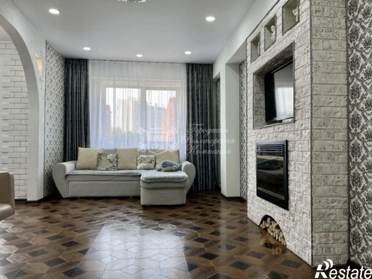 3-комн квартира б-р Рябикова, 97,  д. 97