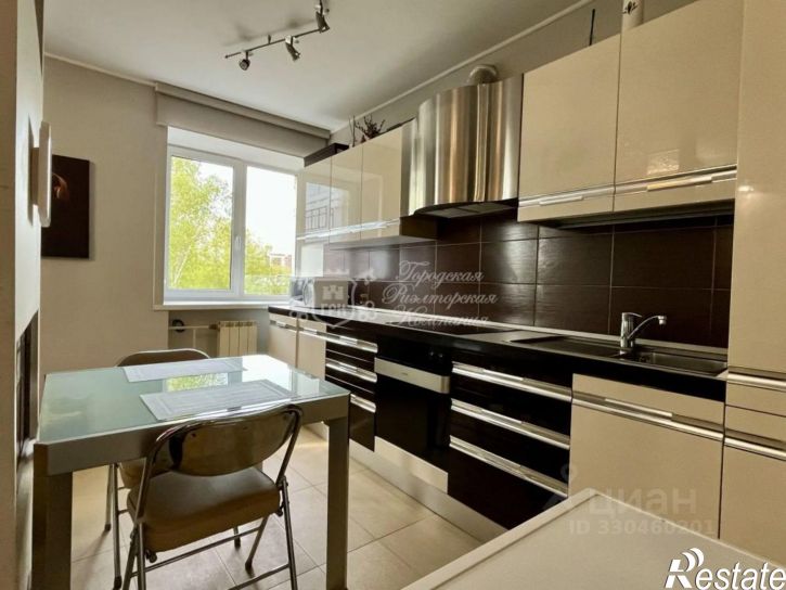 3-комн квартира ул Трилиссера, 57а,  д. 57а