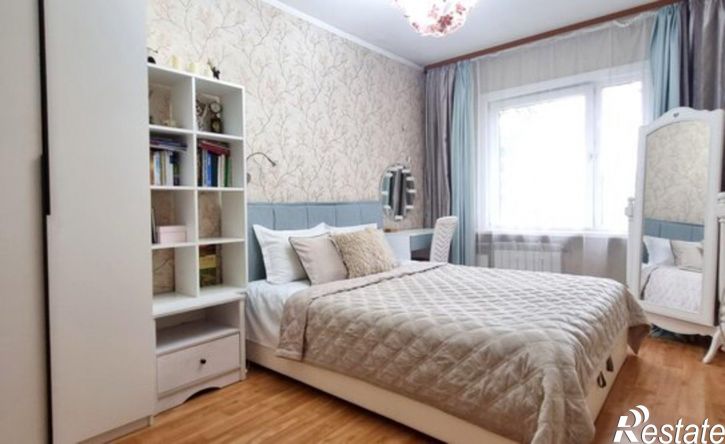 2-комн квартира микрорайон Университетский, 87