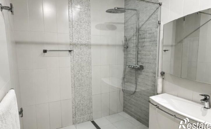 3-комн квартира ул Красноярская, 57,  д. 57