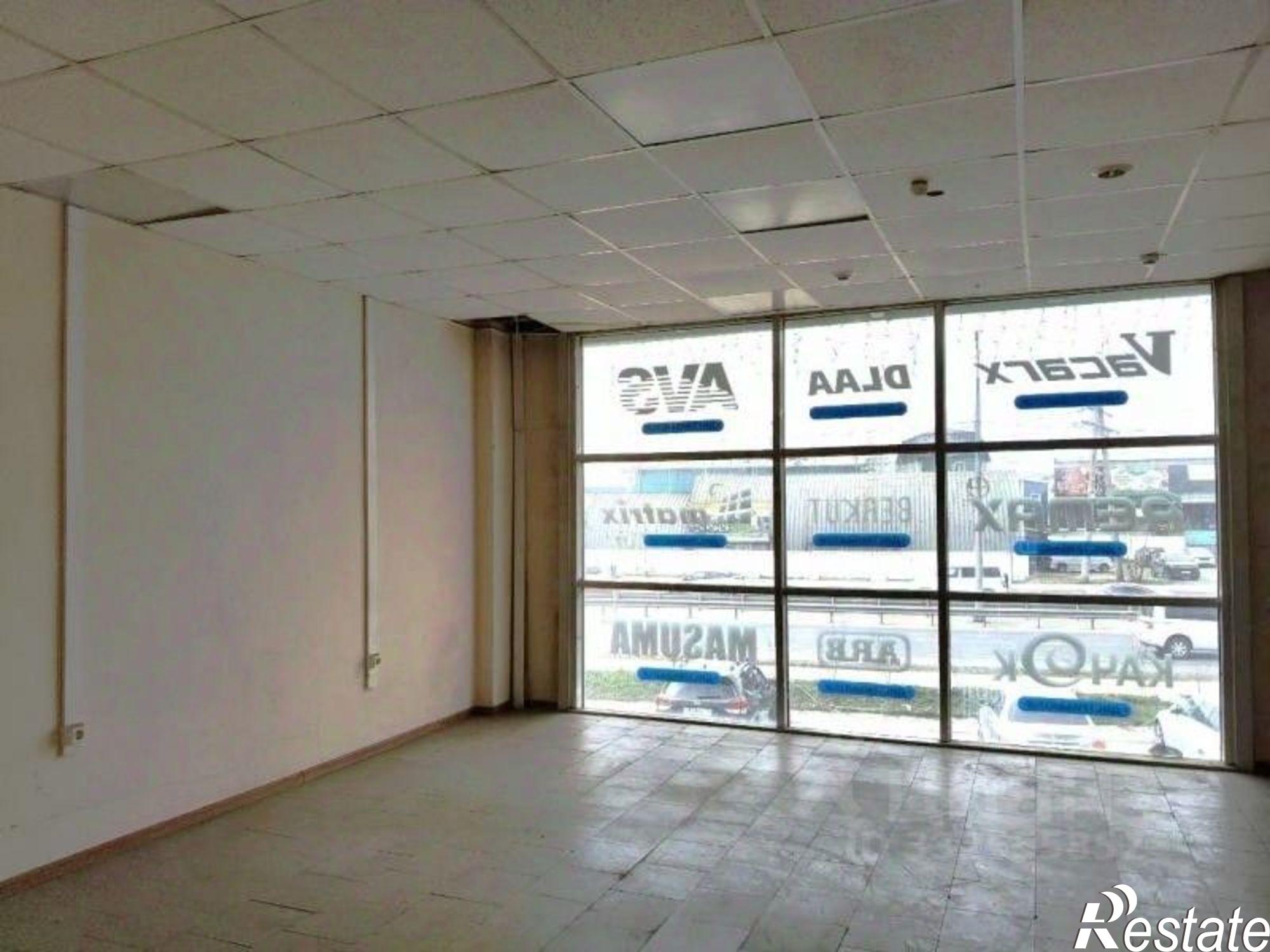 Сдать офис, помещение под офис за 54 400 рублей на ул Трактовая, 14