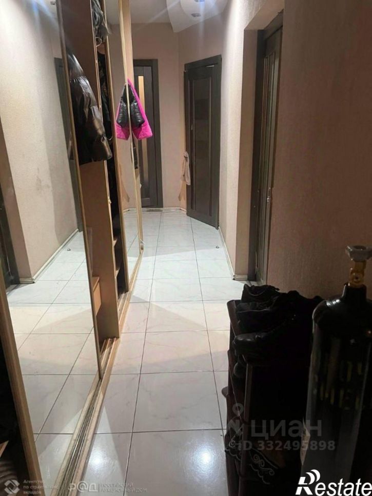 3-комн квартира г. Иркутск, ул. Безбокова, д. 5, кв. 32