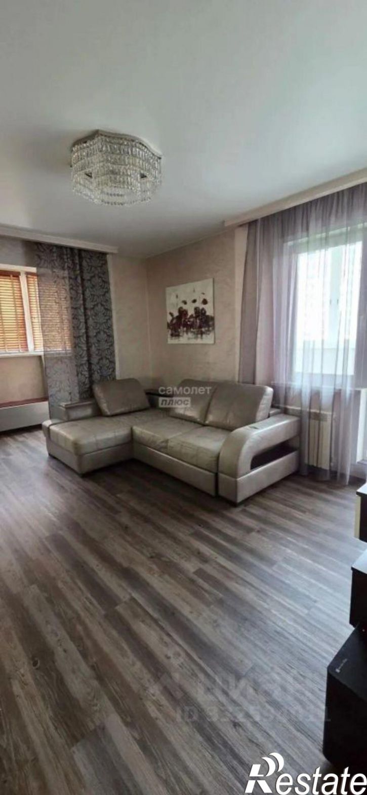 3-комн квартира Университетский мкр, д.4, к.а