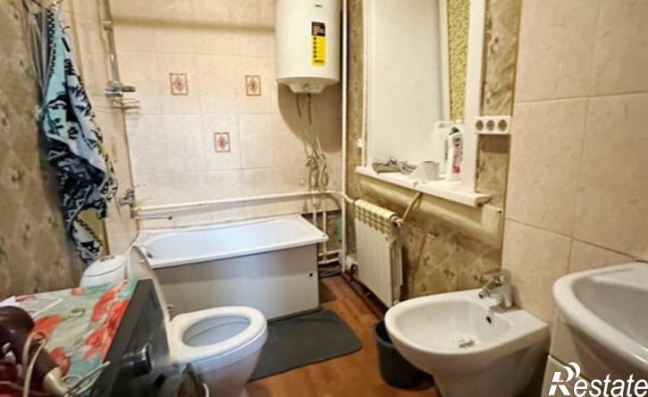2-комн квартира ул Дзержинского, 56Г,  д. 56Г