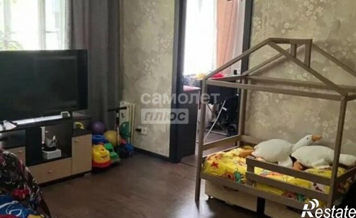 2-комн квартира ул Коммунистическая, 76,  д. 76