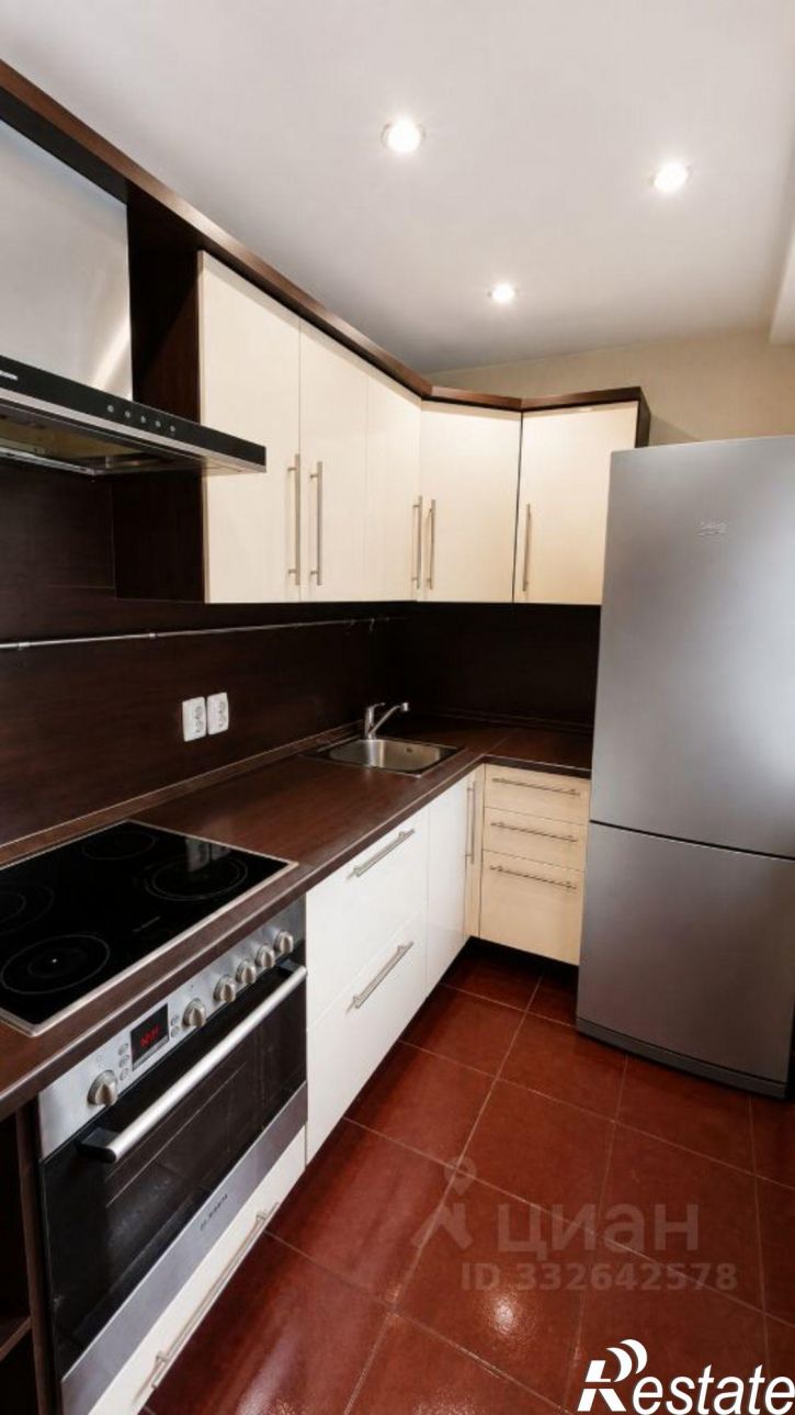 3-комн квартира ул Академика Курчатова, 2,  д. 2