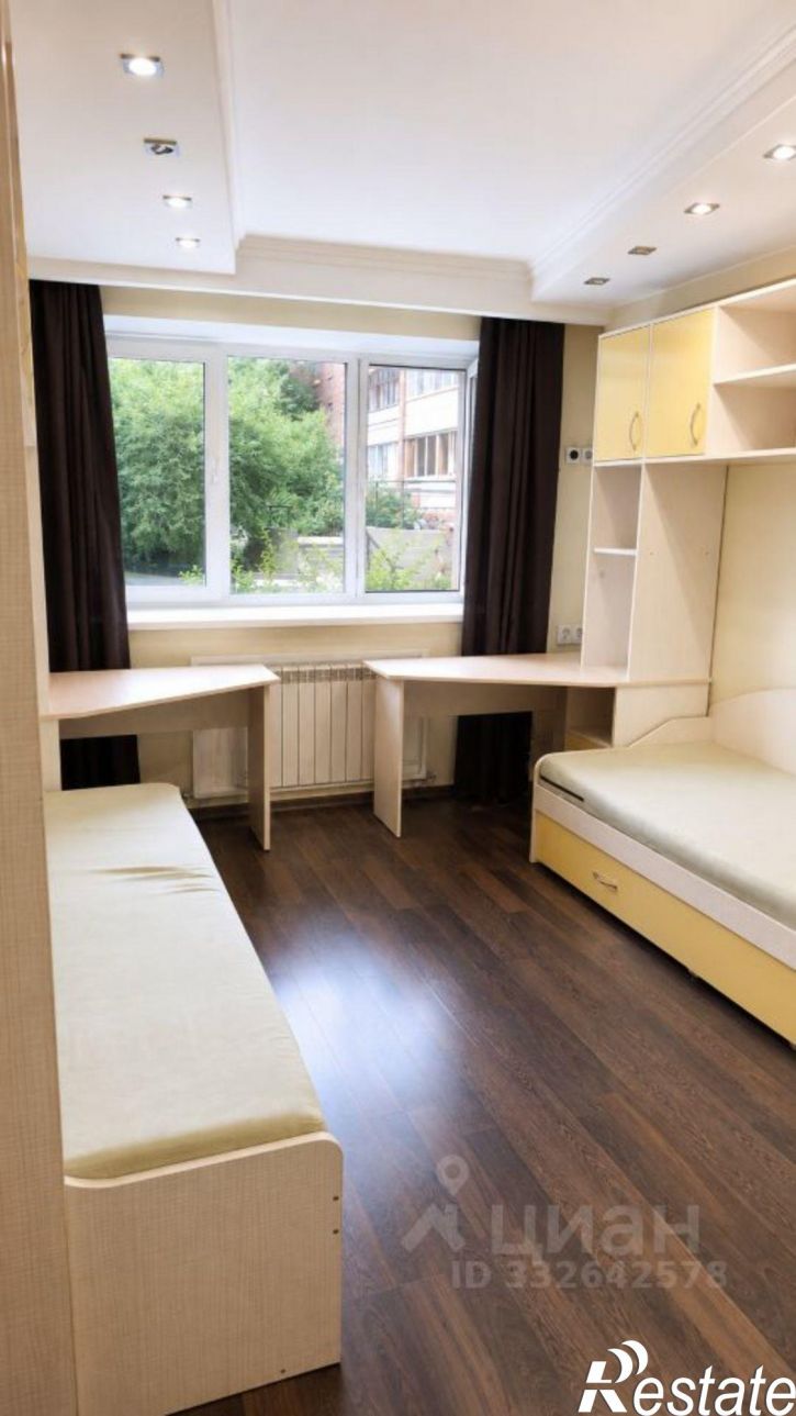 3-комн квартира ул Академика Курчатова, 2,  д. 2