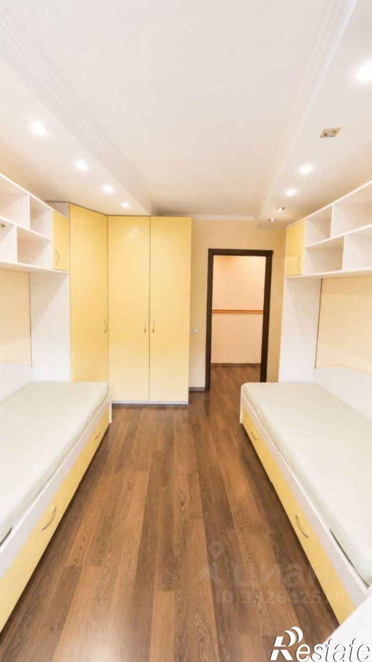3-комн квартира ул Академика Курчатова, 2,  д. 2