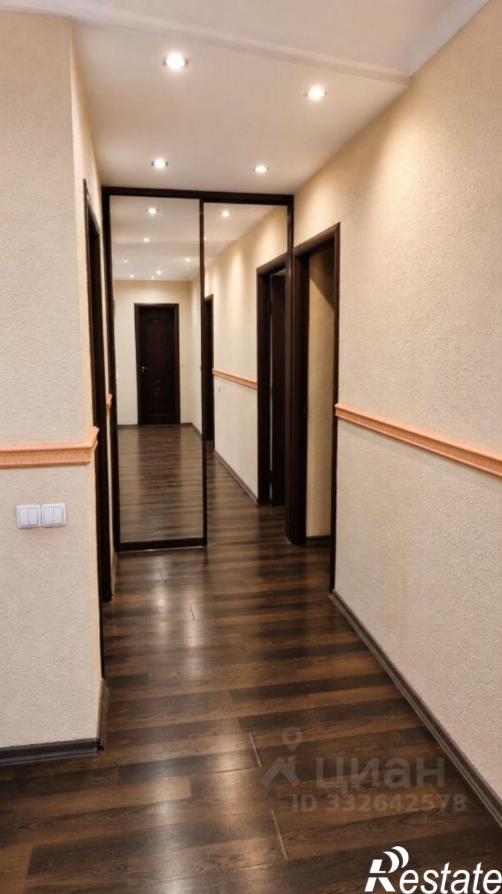 3-комн квартира ул Академика Курчатова, 2,  д. 2