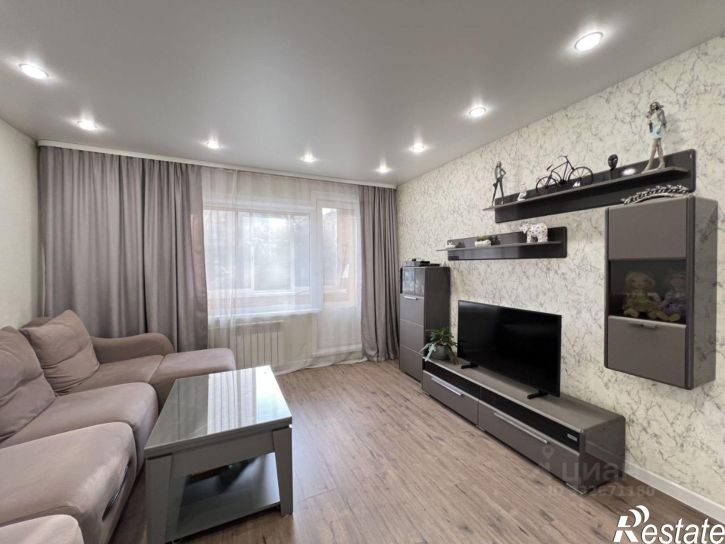 2-комн квартира ул Алмазная, 8,  д. 8