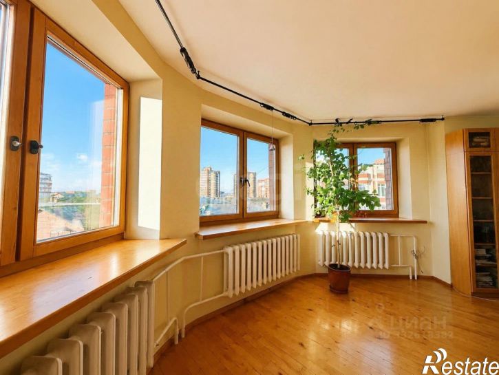 3-комн квартира ул Красноказачья, 127,  д. 127