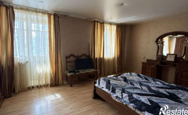 3-комн квартира ул Волжская, 33,  д. 33