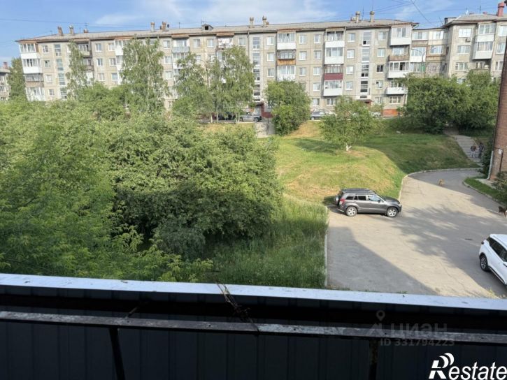 1-комн квартира микрорайон Юбилейный, 1