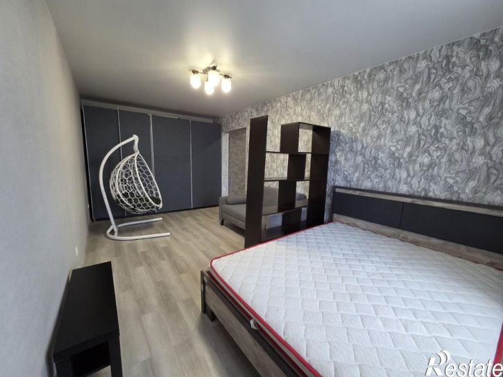 1-комн квартира ул Сурнова, 30/11,  д. 30/11