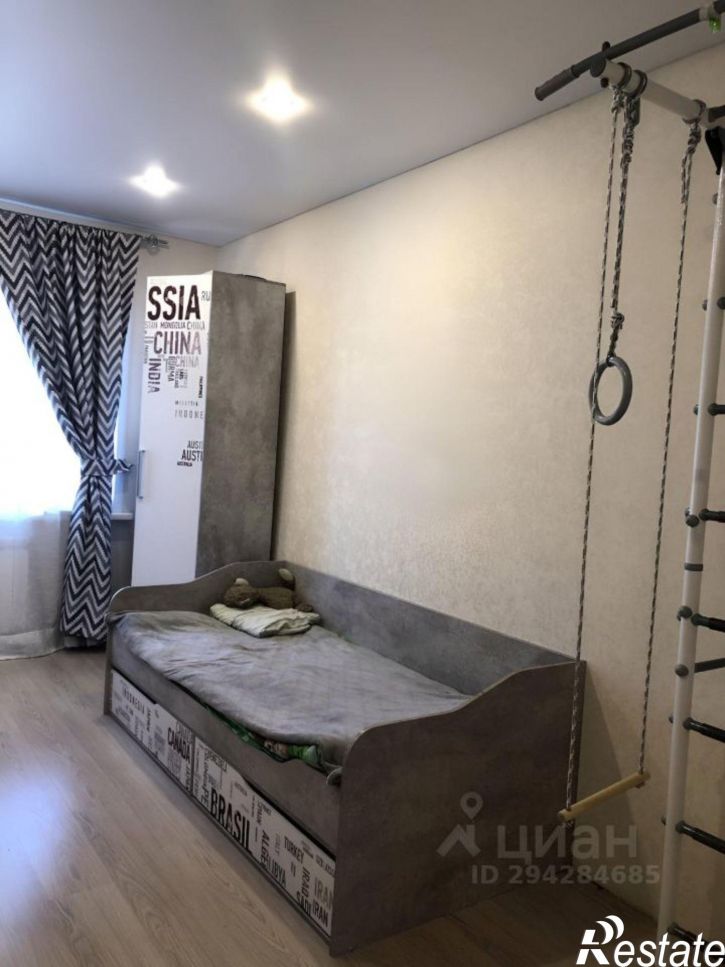 3-комн квартира ул Багратиона, 8,  д. 8