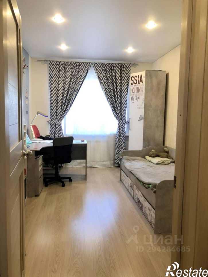 3-комн квартира ул Багратиона, 8,  д. 8
