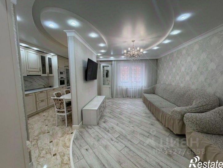 3-комн квартира ул Зверева, 1/3,  д. 1/3