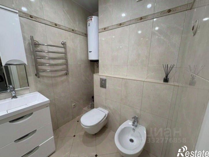 3-комн квартира ул Зверева, 1/3,  д. 1/3