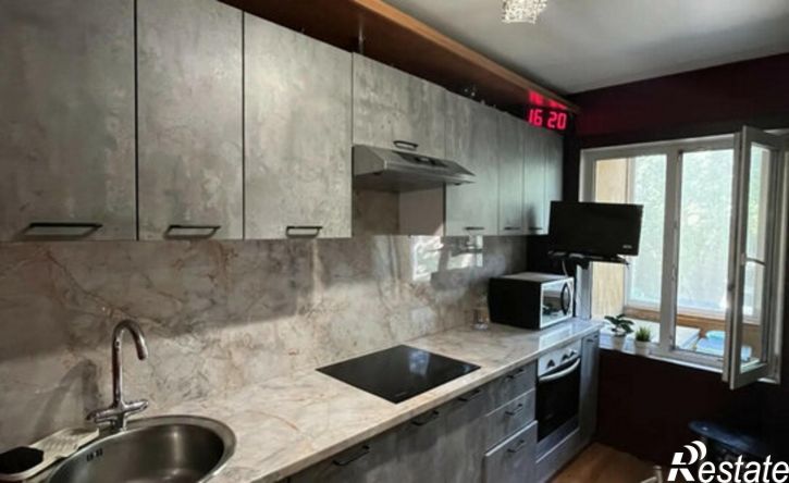 3-комн квартира ул Трилиссера, 128,  д. 128