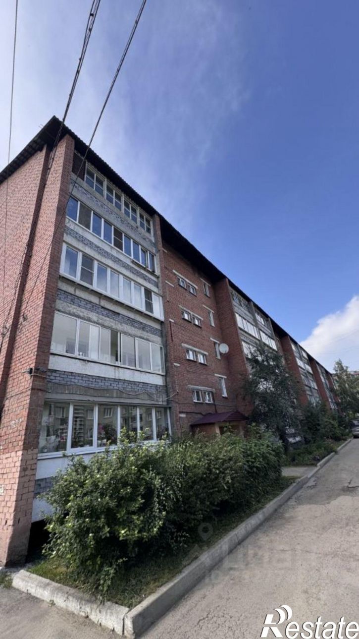 3-комн квартира ул Щедрина, 40,  д. 40