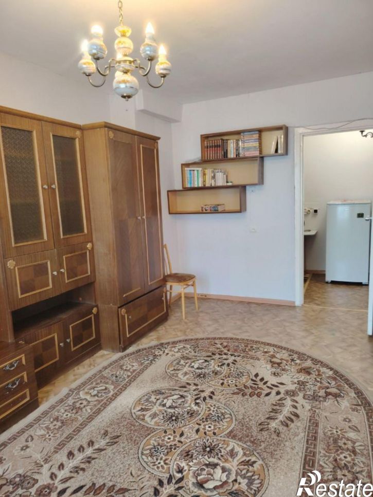 2-комн квартира микрорайон Университетский, 9