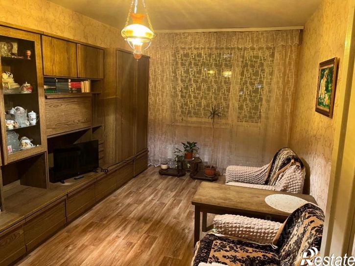 2-комн квартира микрорайон Первомайский, 21
