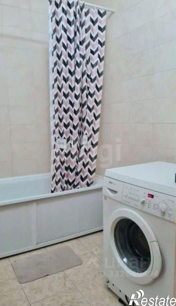 1-комн квартира ул Безбокова, 30/7,  д. 30/7