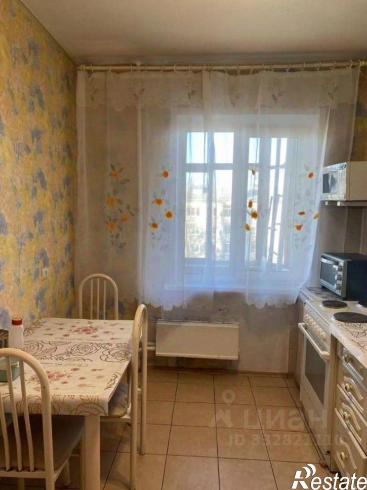 3-комн квартира пр-кт Маршала Жукова, 11,  д. 11