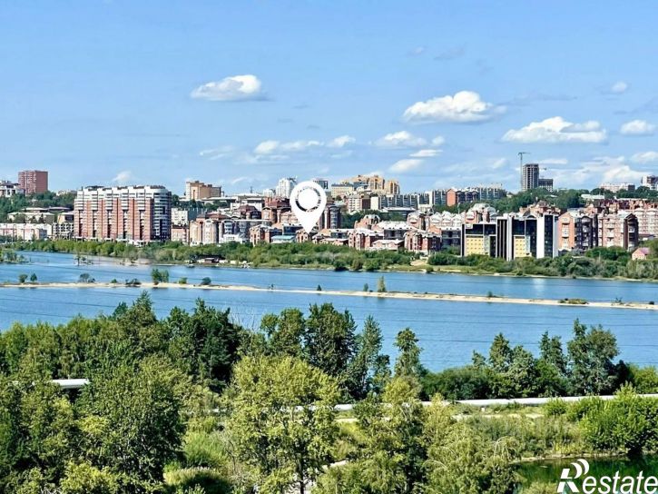 4-комн квартира ул Дальневосточная, 142,  д. 142