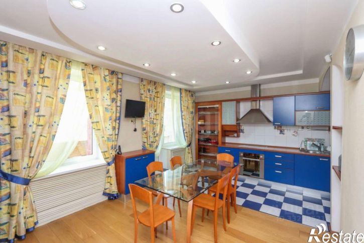 4-комн квартира ул Иркутской 30 Дивизии, 55,  д. 55