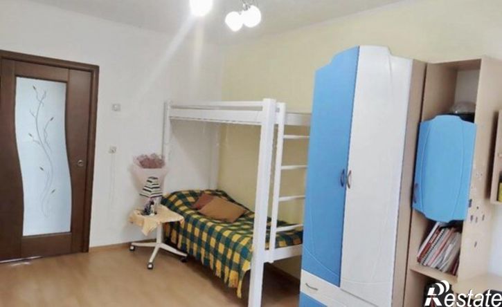 3-комн квартира микрорайон Первомайский, 82