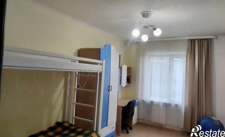 3-комн квартира микрорайон Первомайский, 82