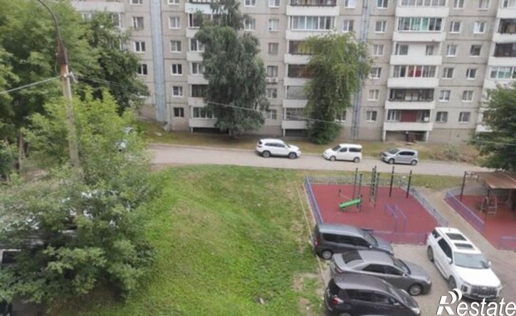 3-комн квартира микрорайон Первомайский, 82