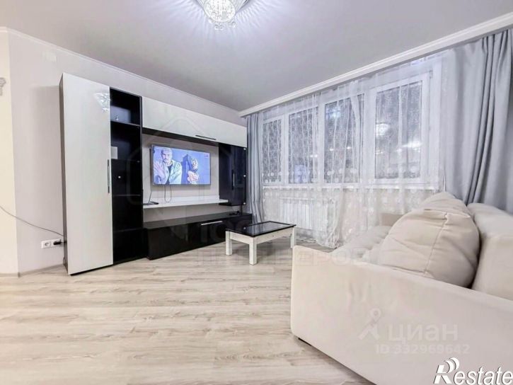 2-комн квартира ул Декабрьских Событий, 31,  д. 31