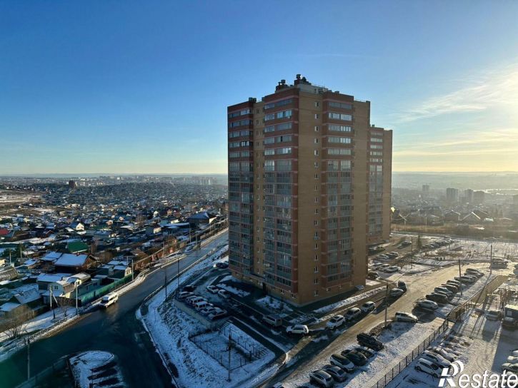 3-комн квартира микрорайон Топкинский, 69