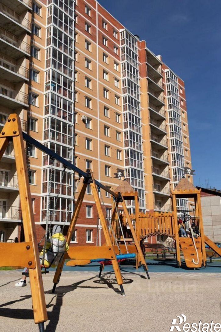 3-комн квартира микрорайон Топкинский, 69