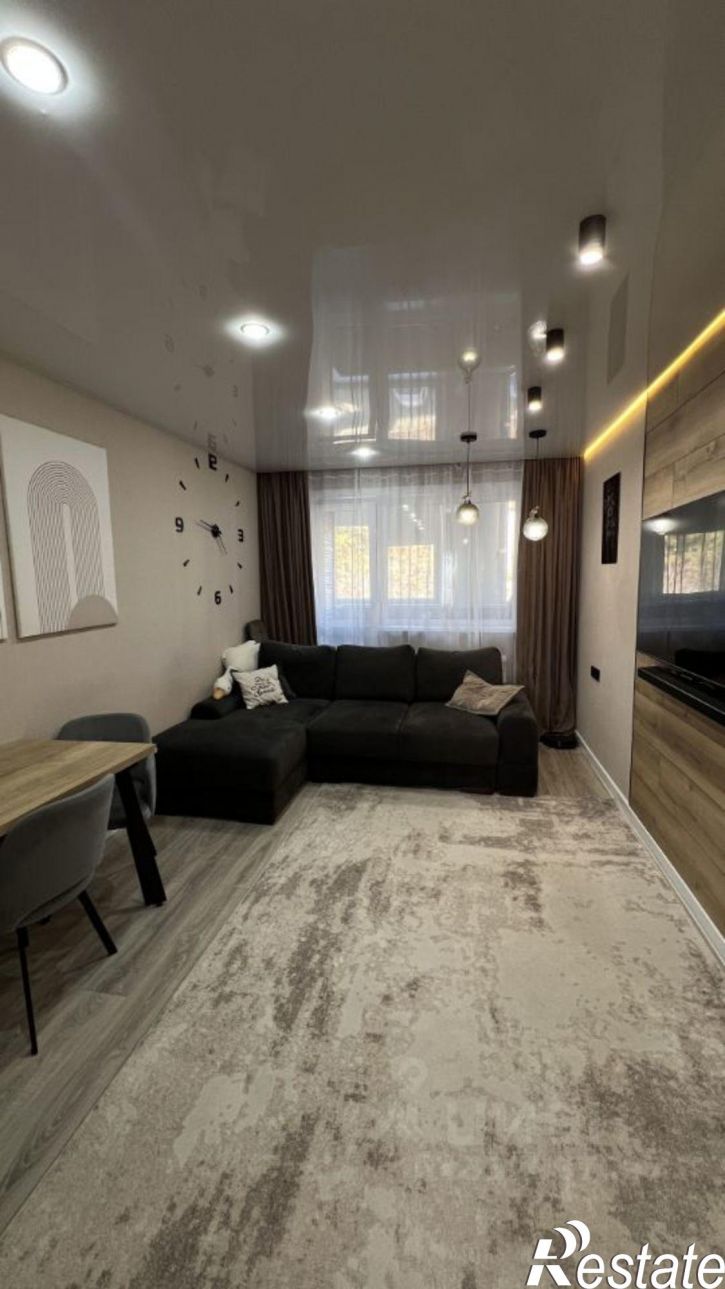 2-комн квартира ул Карпинская, 21а,  д. 21а