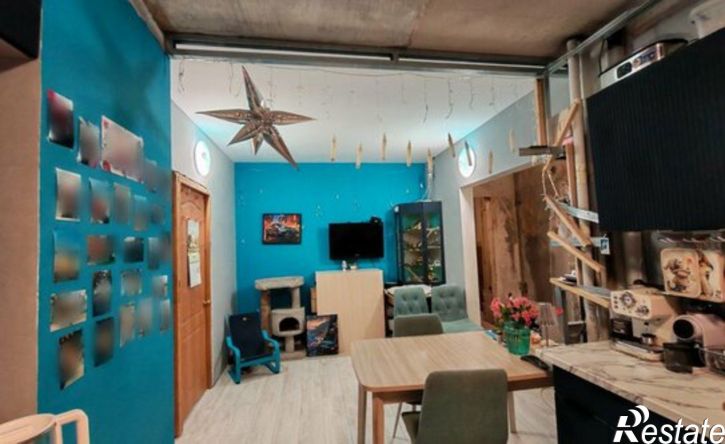 4-комн квартира микрорайон Университетский, 95
