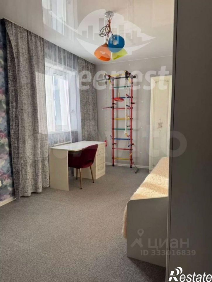 3-комн квартира ул Пискунова, 131/3,  д. 131/3