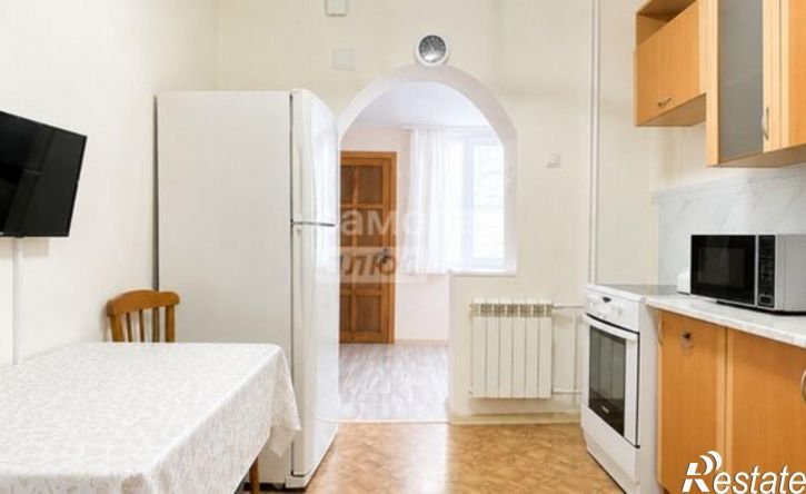 3-комн квартира микрорайон Первомайский, 82