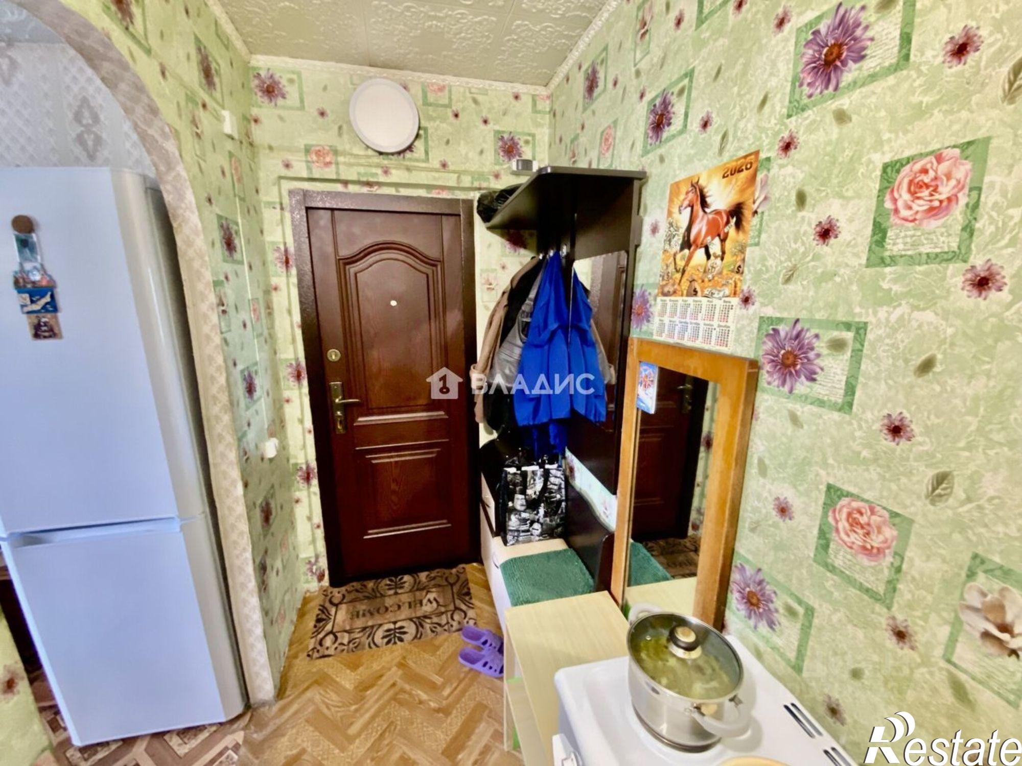 Купить комнату за 1 850 000 рублей на ул Розы Люксембург, 295а
