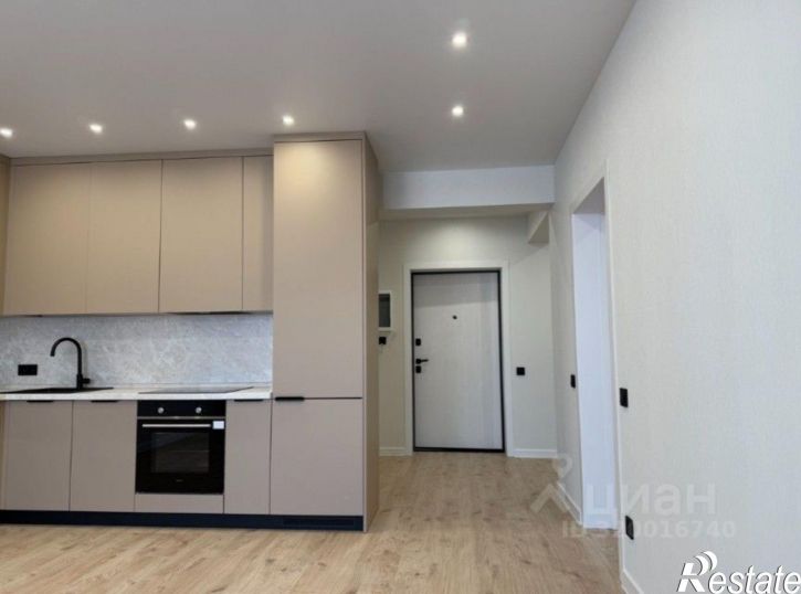 4-комн квартира ул Култукская, 16,  д. 16