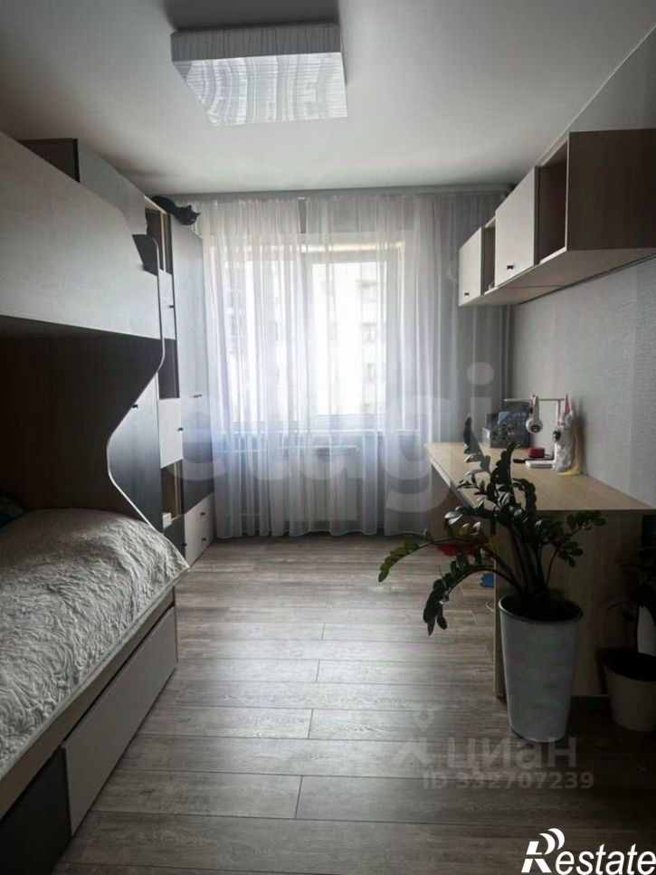 3-комн квартира пр-кт Маршала Жукова, 11,  д. 11
