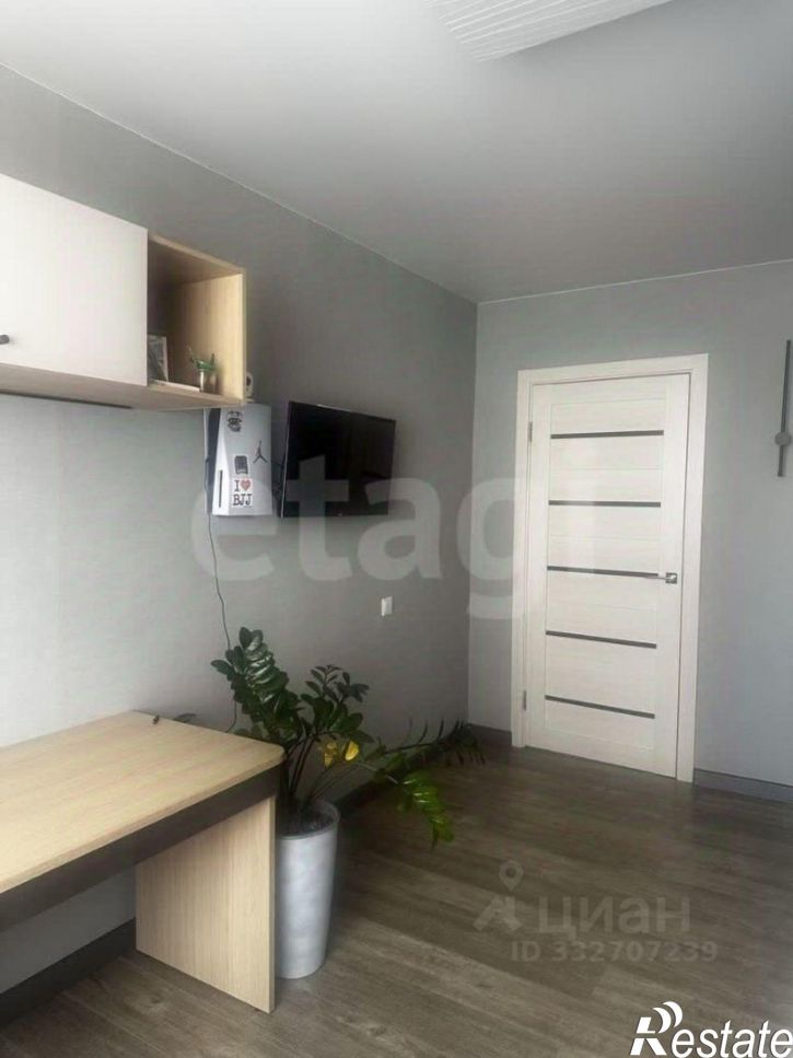 3-комн квартира пр-кт Маршала Жукова, 11,  д. 11