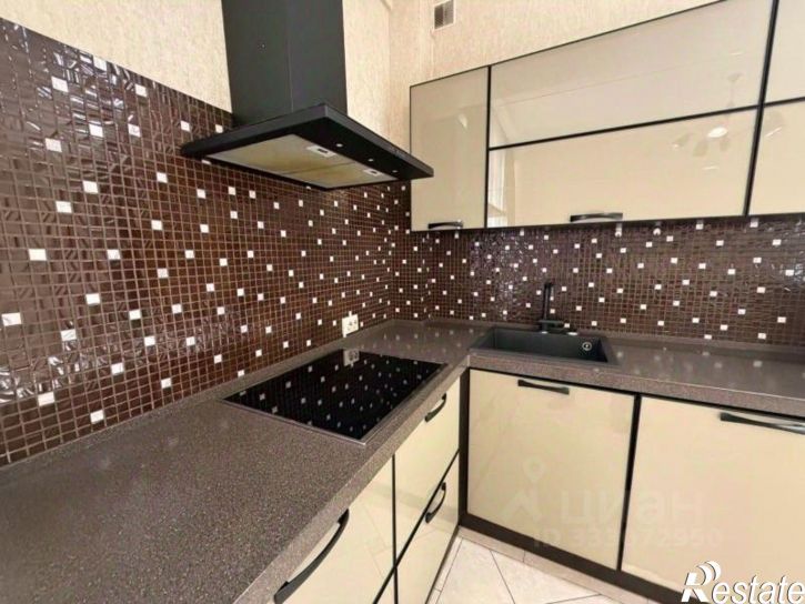 2-комн квартира ул Академическая, 28/3,  д. 28/3