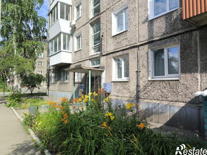 1-комн квартира ул Иосифа Уткина, 17,  д. 17
